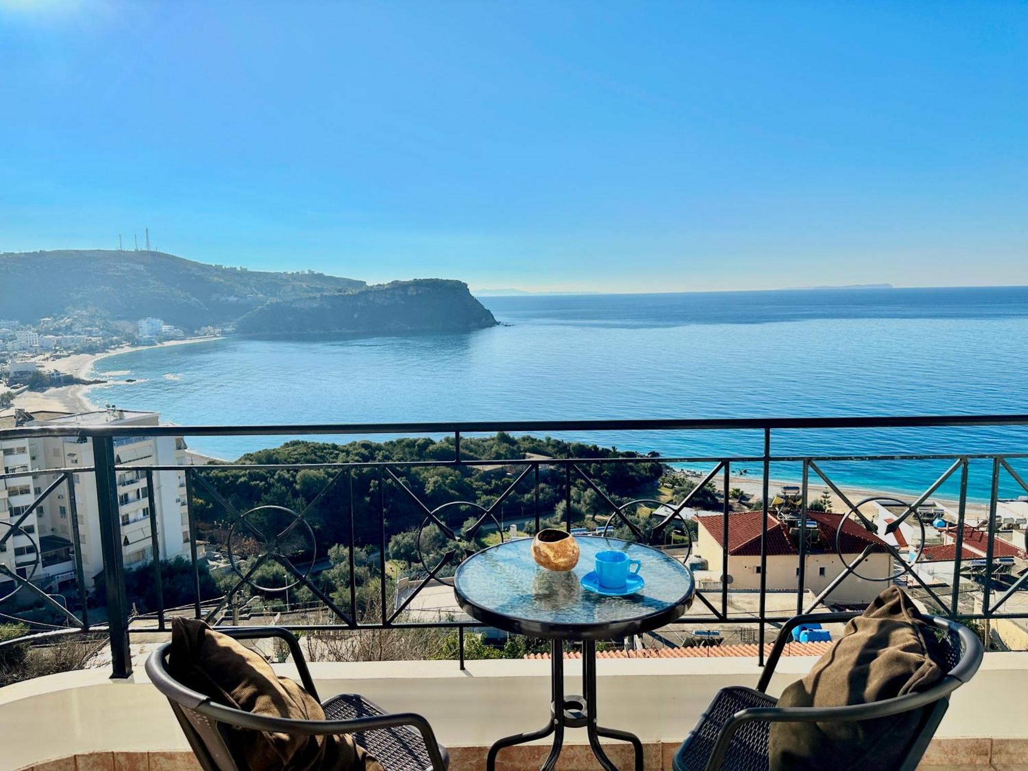 Roumers Himara Exteriör bild