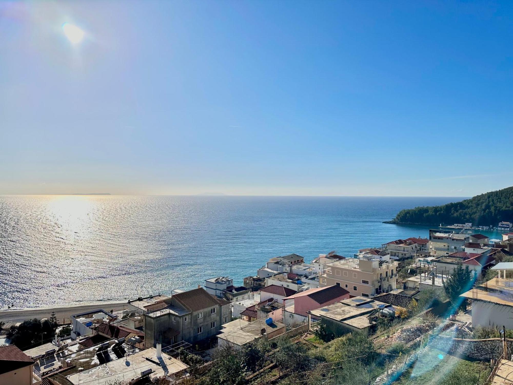 Roumers Himara Exteriör bild